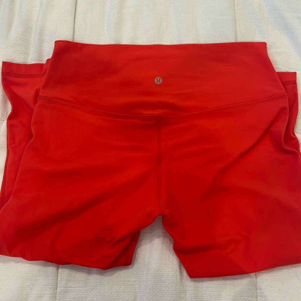 Red align capri lululemon leggings great condition worn once.